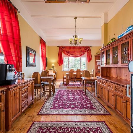 Alte Villa Boutique Hotel Luderitz ภายนอก รูปภาพ