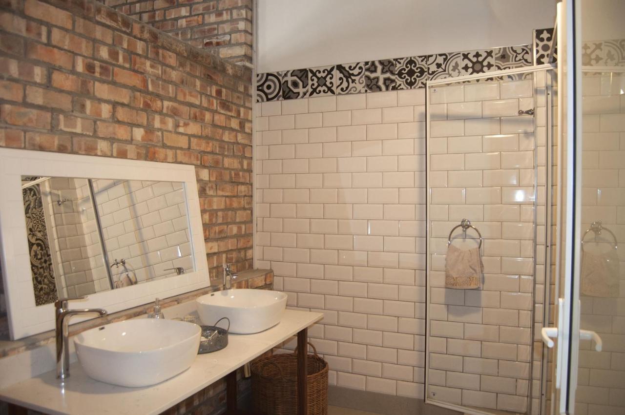 Alte Villa Boutique Hotel Luderitz ภายนอก รูปภาพ