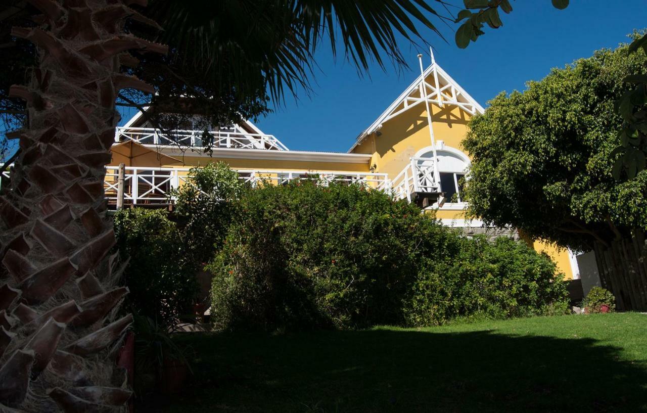 Alte Villa Boutique Hotel Luderitz ภายนอก รูปภาพ